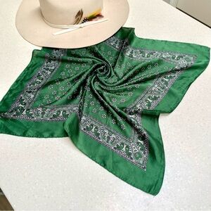 Sweet boho paisley floral scarf/wrap w prairie country farmhouse vibe